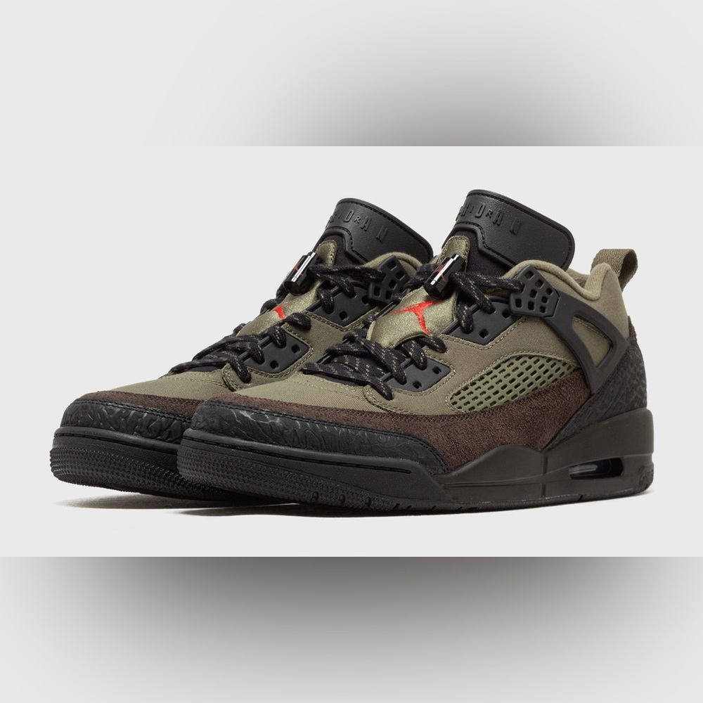 NWT Jordan spizikes Men's olive Khaki and Black Sneakers size 9.5